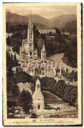 Cartes postales Lourdes La basilique et le monument de la reconnaissance interalliee