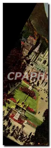 Cartes postales Lourdes La Basilique Et I&#39Esplanade