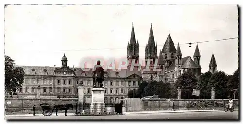 Cartes postales moderne Caen Le Lycee Et I&#39Abbaye aux hommes