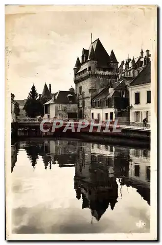 Cartes postales moderne Loches La Porte Des Cordellers Et I&#39Indre