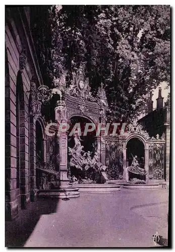 Cartes postales Nancy La Ville Aux Portes D&#39Or Fontaine De Neptune