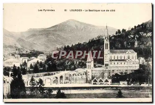 Cartes postales Lourdes La Basilique Vue De Cote