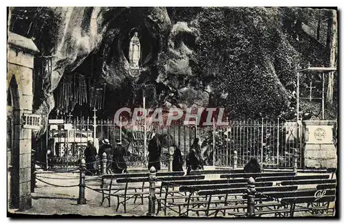 Cartes postales Lourdes La grotte