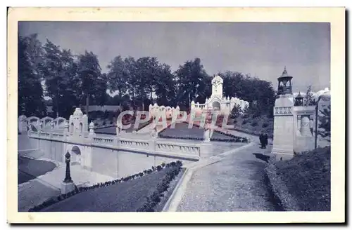 Cartes postales La Basilique De Lisieux Le chemin de croix exterieur