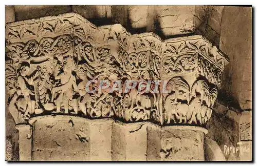 Cartes postales Eglise Romane Saint Eutrope Saintes Curieux chapiteau La pesee des ames