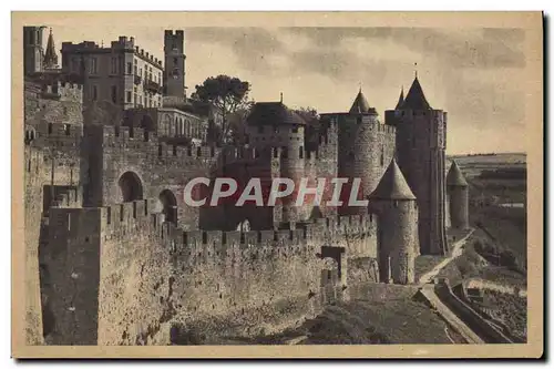 Cartes postales Carcassonne La Cite Les Avancees de la Porte d'Aude