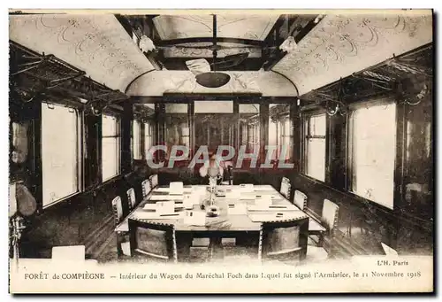 Cartes postales Foret de Compiegne Interieur du Wagon du Marechal Foch Dans lequel fut signe l'armistice Mili