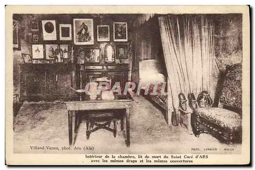 Ansichtskarte AK Ars Interieur de la Chambre lit de Mort du Saint Cure