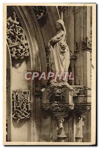 Cartes postales Bourg Eglise de Brou Statuette du tombeau de Marguerite d&#39Autriche