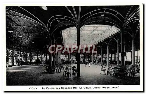 Cartes postales Vichy Le palais des sources