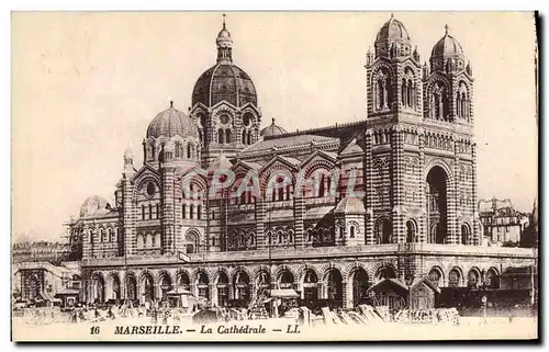 Cartes postales Marseille La Cathedrale