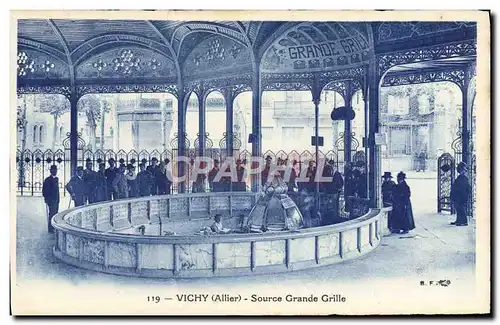 Cartes postales Vichy Source Grande Grille