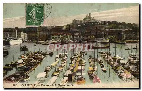 Ansichtskarte AK Marseille Vue Prise De La Marine Bateaux