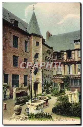 Ansichtskarte AK Le Mans Cour Du Musee de la reine Berengere