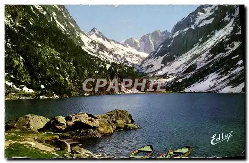 Cartes postales moderne Les Pyrenees Environs De Cauterets Le lac de Gaube et le Vignemale