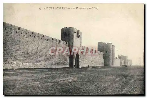 Cartes postales Aigues Mortes Les Remparts