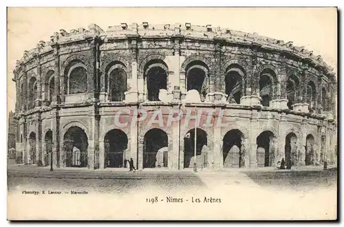 Cartes postales Nimes Les Arenes