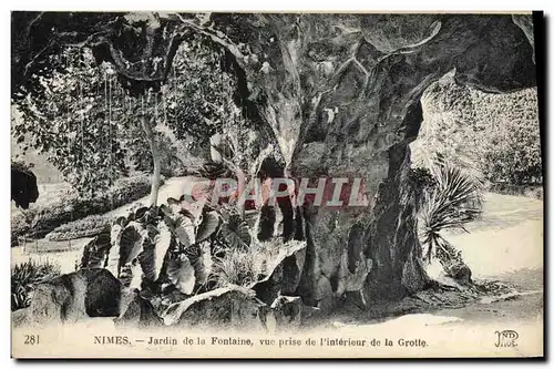 Ansichtskarte AK Nimes Jardin De La Fontaine Vue Prise De I&#39Interieur De La Grotte