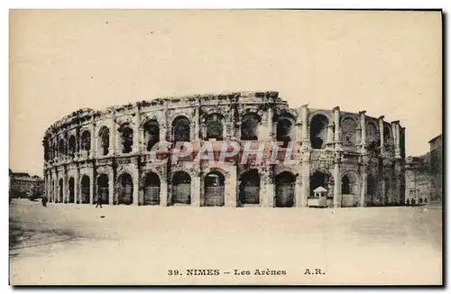 Cartes postales Nimes Les Arenes