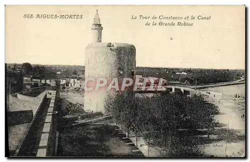 Cartes postales Aigues Mortes La Tour De Constance Et Le Canal de la grande robine