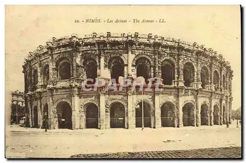 Cartes postales Nimes Les Arenes