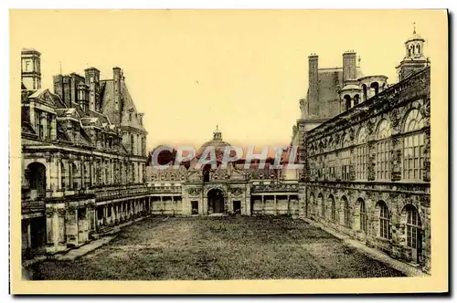 Ansichtskarte AK Chateau De Fontainebleau La cour ovale