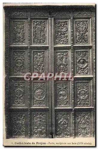 Cartes postales Cathedrale De Frejus Porte Sculpture Sur bois