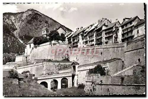 Cartes postales moderne Briancon Les Remparts