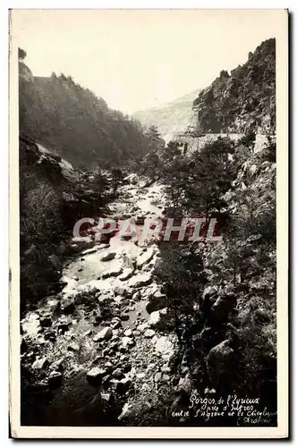 Ansichtskarte AK Gorges de l&#39Eyrieux pres d&#39Ingres entre St Agreve et le Cheyland