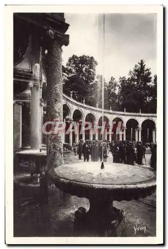 Ansichtskarte AK Palais De Versailles Les grandes eaux au bosquet de la colonnade