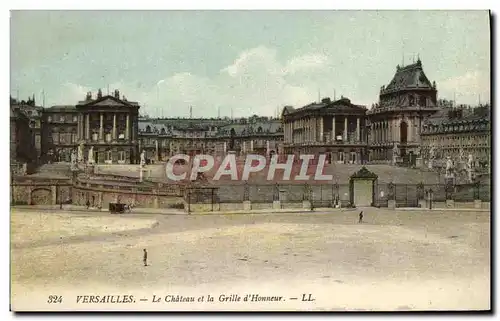 Cartes postales Versailles Le Chateau Et La Grille D&#39Honneur