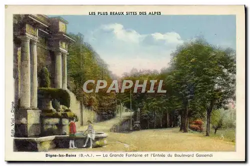 Cartes postales Digne les Bains La Grande Fontaine Et I&#39Entree du boulevard Gassendi