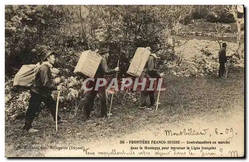 Ansichtskarte AK Douanes Douaniers Frontiere franco suisse Contrebandiers en marche dans la montagne pour travers