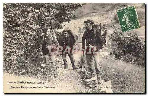 Cartes postales Douanes Douaniers Frontiere franco suisse Douaniers francais se rendant a l&#39embuscade