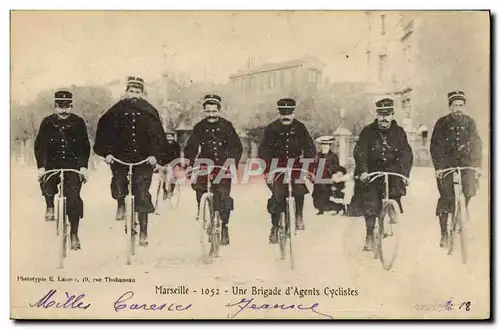 Cartes postales Marseille Une brigade d&#39agents Cyclistes Cycle Velo Police Policier