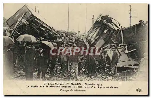 Cartes postales Train Catastrophe de Melun 4 novembre 1913 Le rapide n�2 de Marseille tamponne le Train Poste Tr