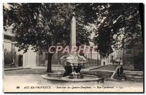 Cartes postales Aix en Provence Fontaine des Quatre Dauphins Rue Cardinale