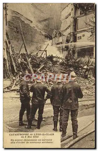 Cartes postales Sapeurs Pompiers Catastrophe de Lyon St Clair du 8 mai 1932 Un nouvel eboulement