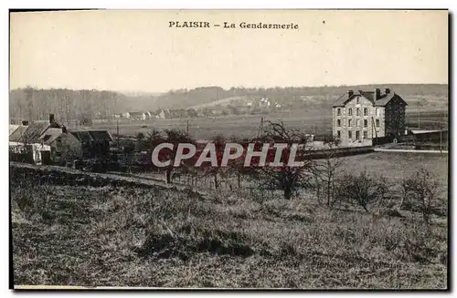Cartes postales Police Policier Plaisir La gendarmerie