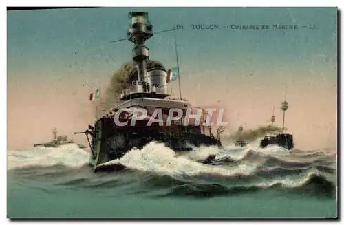 Cartes postales Bateau Toulon Cuirasse en marche