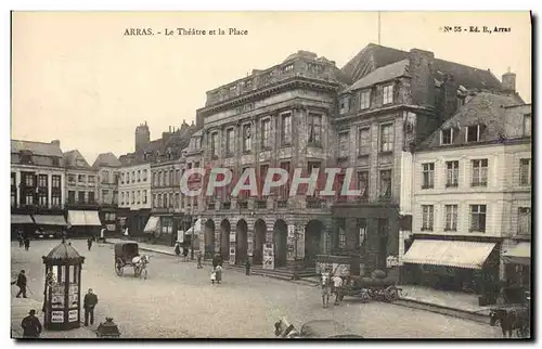 Cartes postales Arras Le Theatre et la place