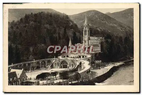 Cartes postales Lourdes Vue d&#39ensemble sur la Basilique