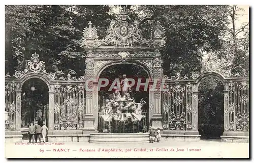 Cartes postales Nancy Fontaine d'Amphitrite Par Guibal et grilles de Jean lamour
