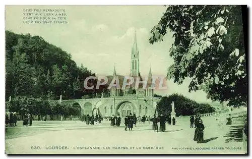 Cartes postales Lourdes L&#39Esplanade Les Rampes Et La Basilique