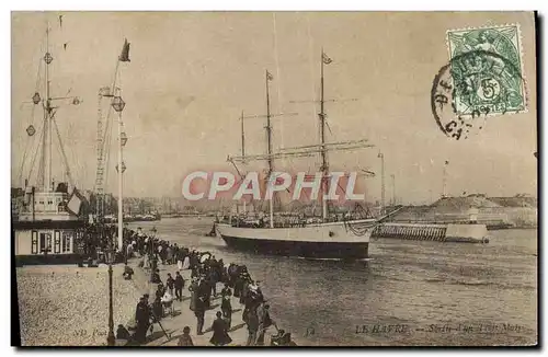 Cartes postales Bateau Le Havre Sortie d'un Trois Mats