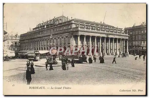 Ansichtskarte AK Bordeaux Le grand Theatre Tramway