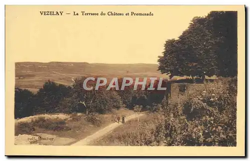 Cartes postales Vezelay La Terrasse Du Chateau Et Promenade