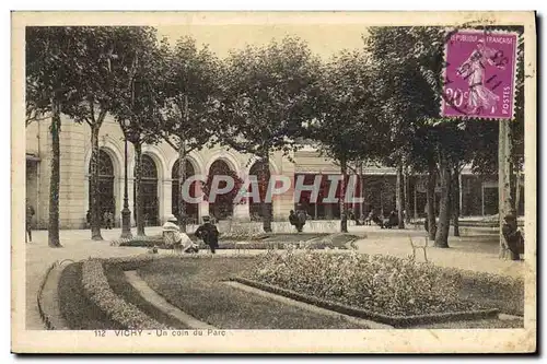 Cartes postales Vichy Un Coin Du Parc