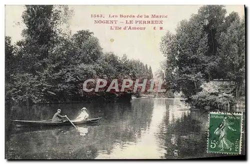 Cartes postales Nogent Le Perreux L'ile d'amour Barque Bateau