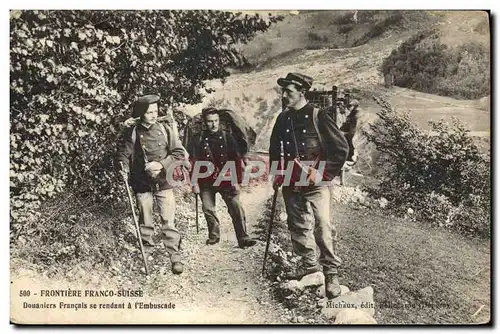 Ansichtskarte AK Douane Douanes Frontiere Franco Suisse Douaniers francais se rendant aa l&#39embuscade